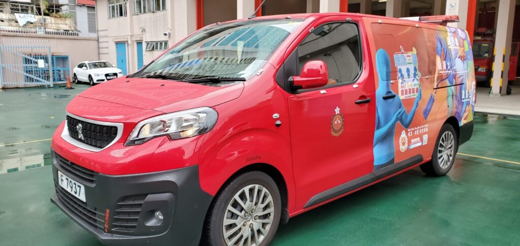 貨車車身裝裱廣告